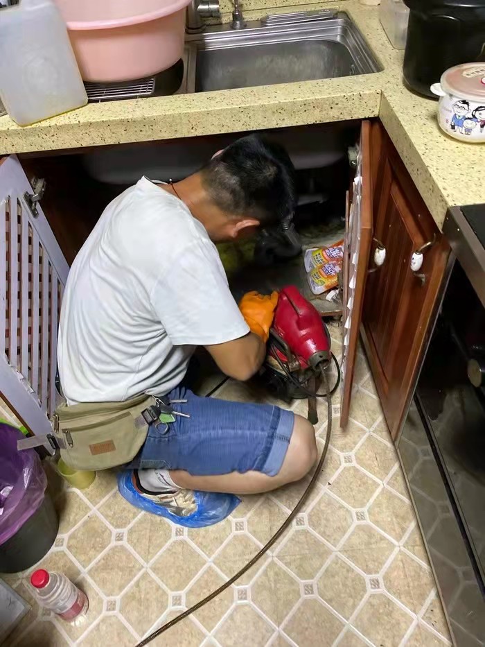 天台通下水道